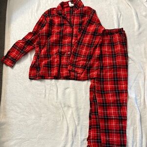 Wondershop Red and Black Plaid Women's Pajama Set
